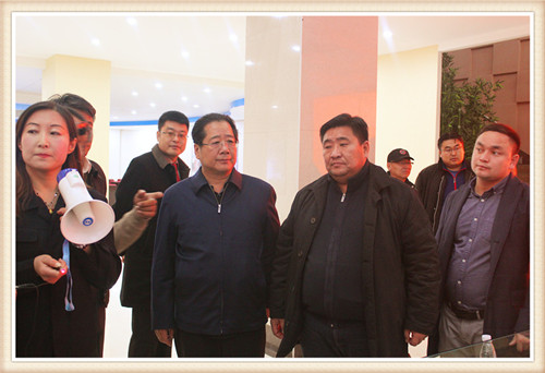 集团党委书记马文利陪同蒙古国经贸考察团参观企业文化产业园