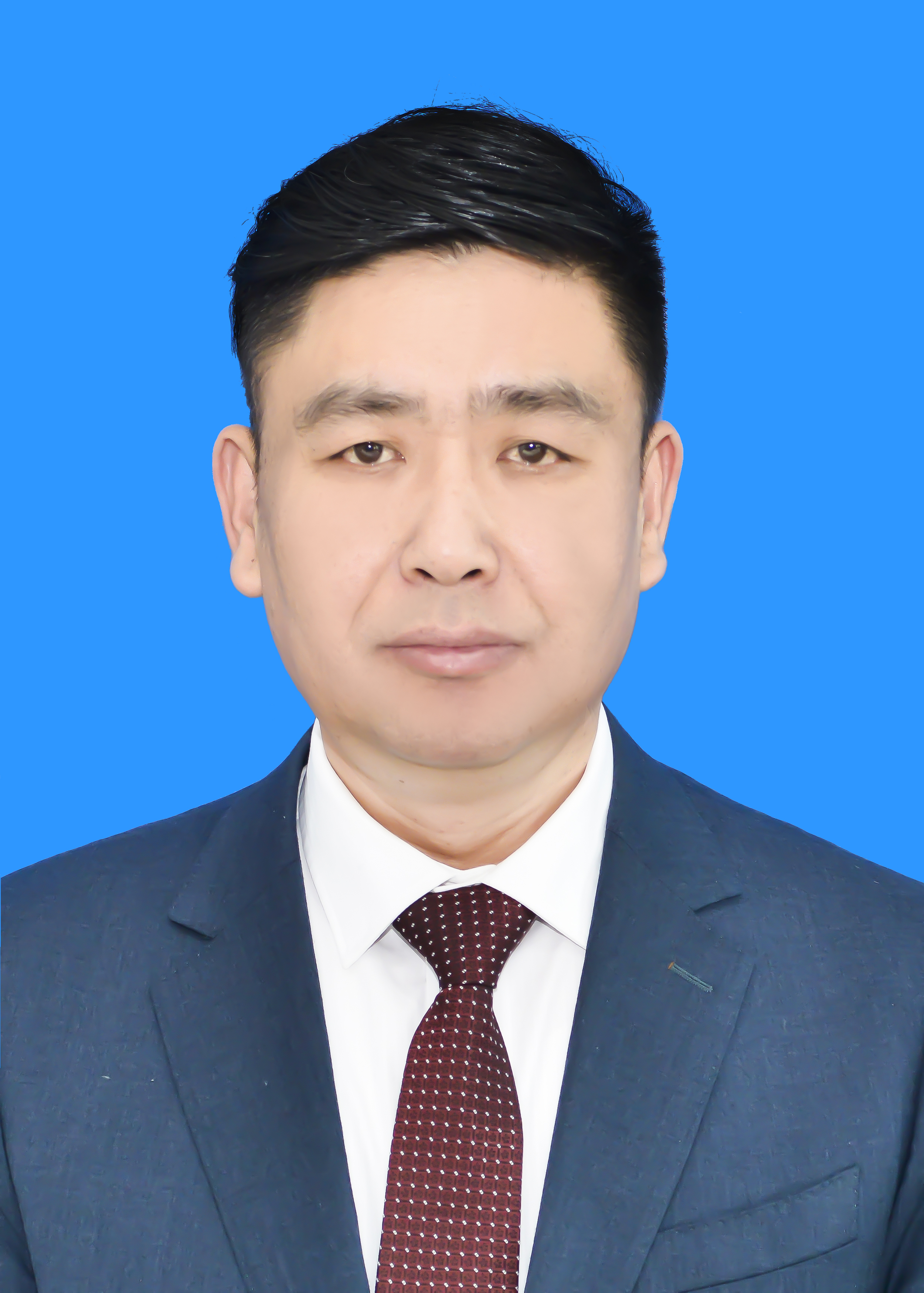 马文华  集团董事、副总经理