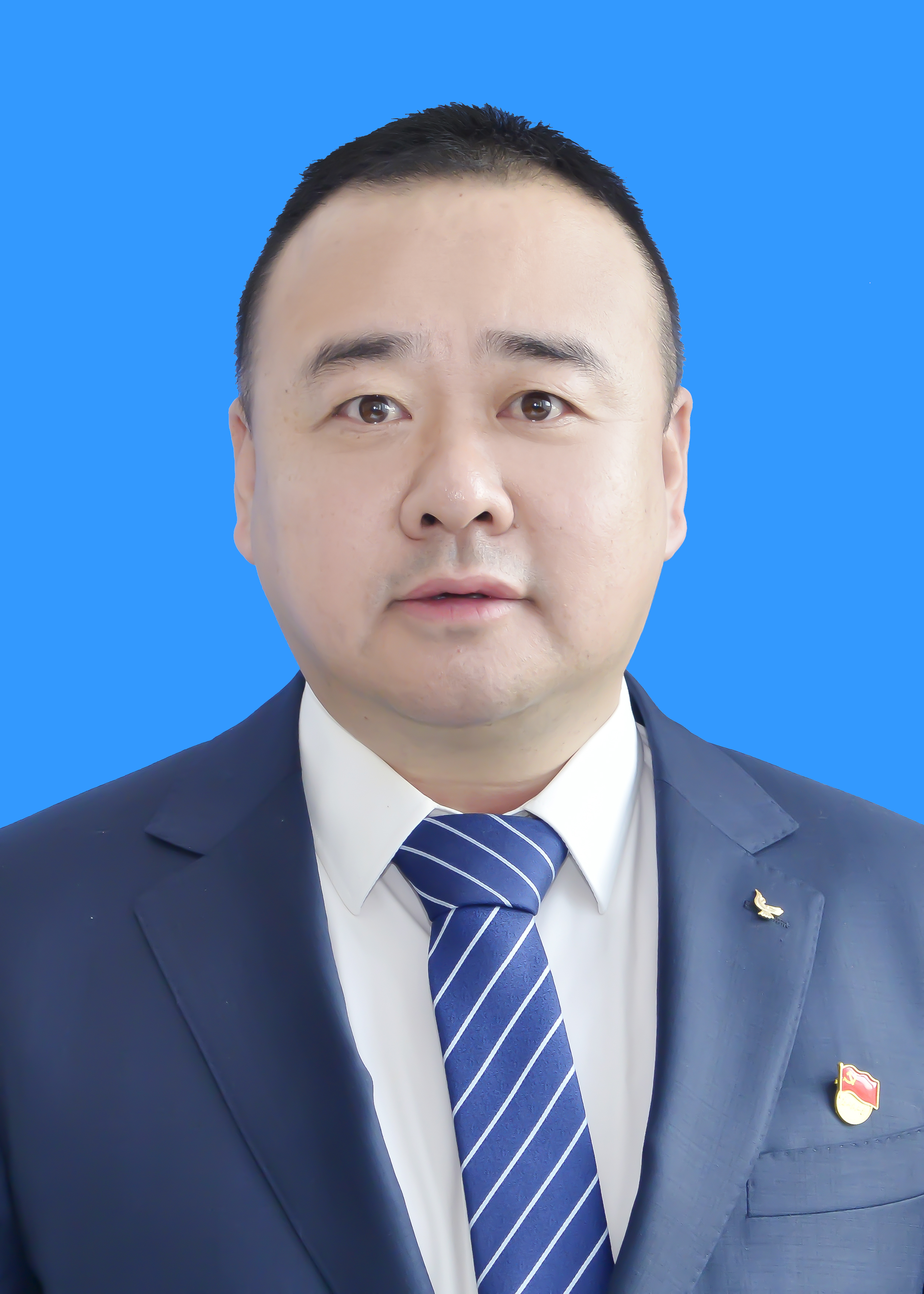 丁建刚  监事