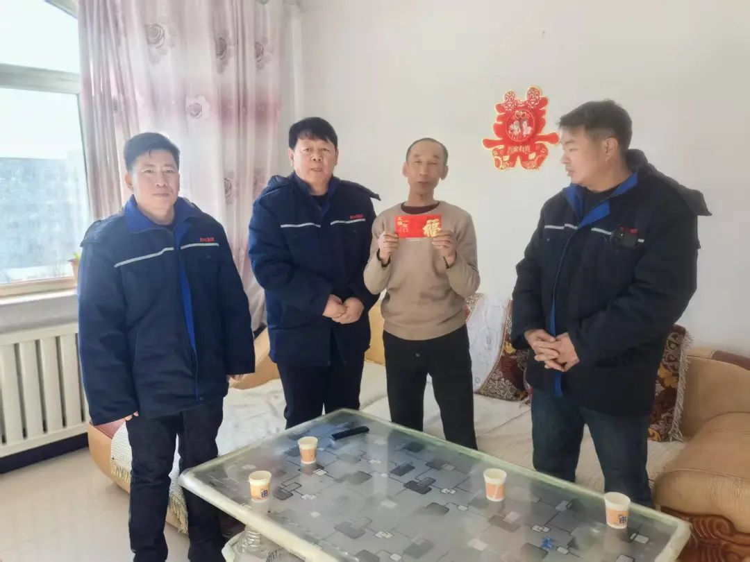 内蒙古黄河集团党政工联合慰问 传递温暖 情系职工
